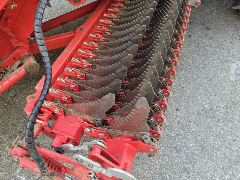 Pöttinger Boss 330 Tief