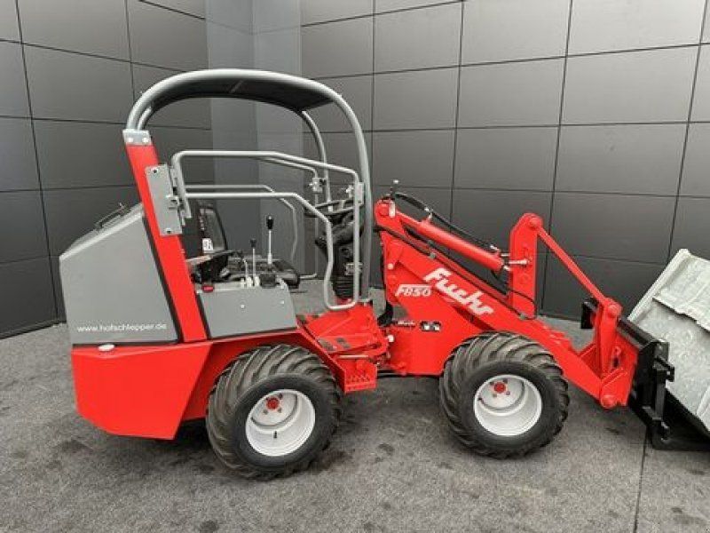 Fuchs Hoflader F850 mit 10 Betriebsstunden,