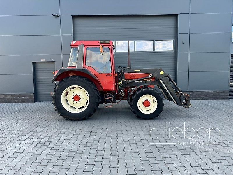 Case IHC 844 XL mit Frontlader