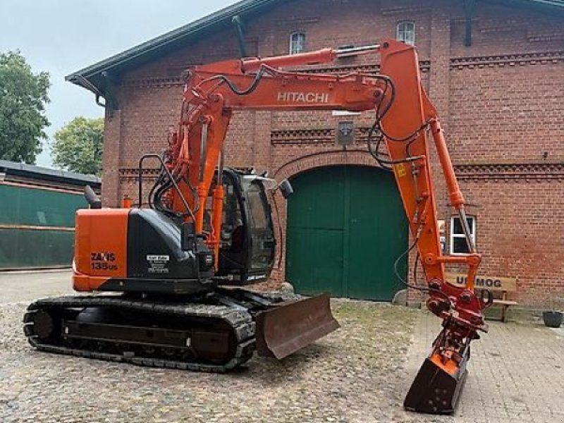 Hitachi ZX135US-5B 2015 Verstellausleger 5950BH Mwst