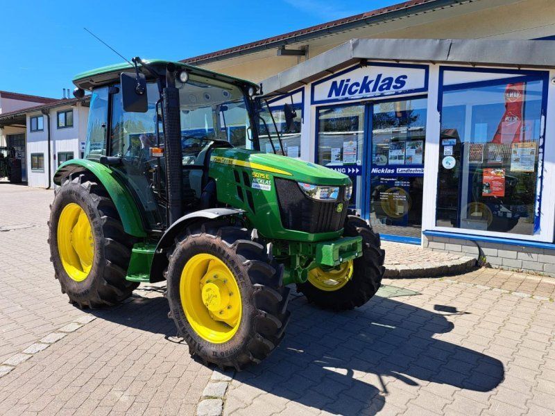 John Deere 5075E mit original Kabine