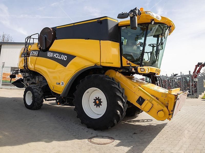 New Holland CX 760