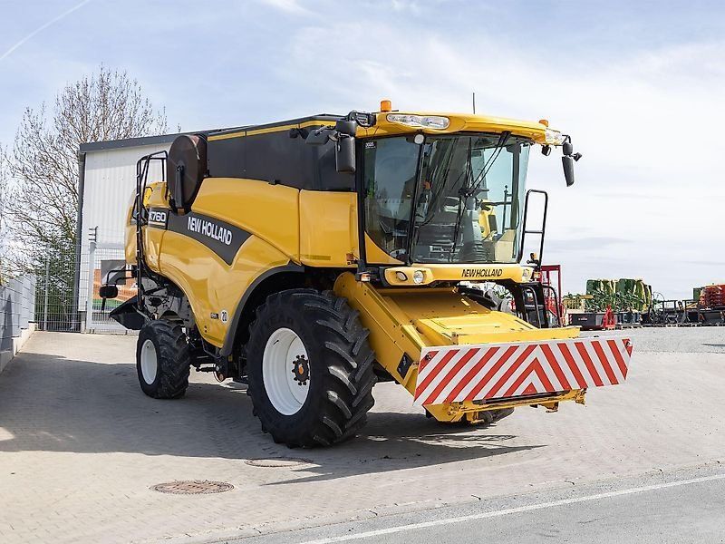 New Holland CX 760