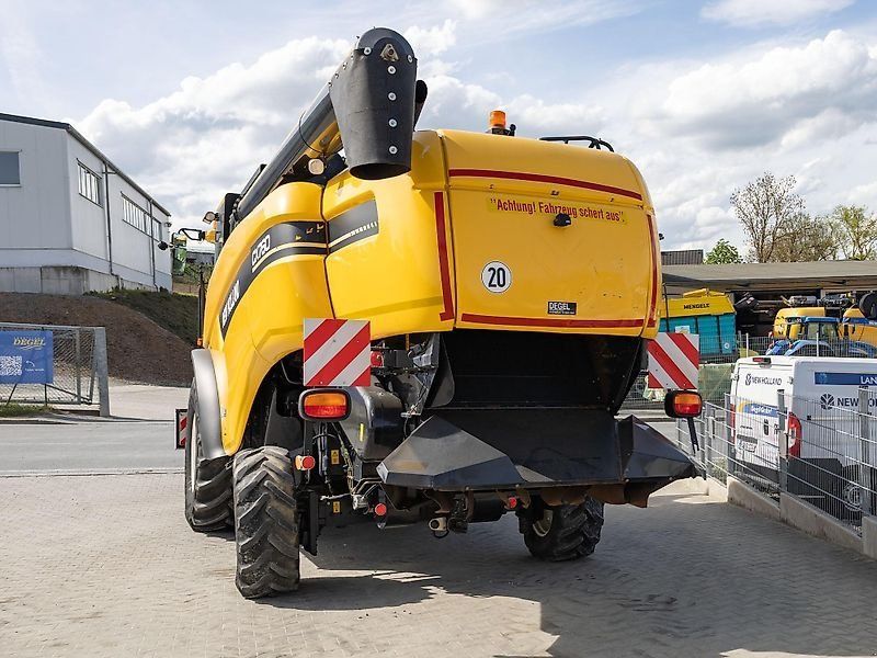 New Holland CX 760