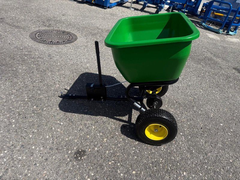 John Deere Anhänger Nachlaufstreuer