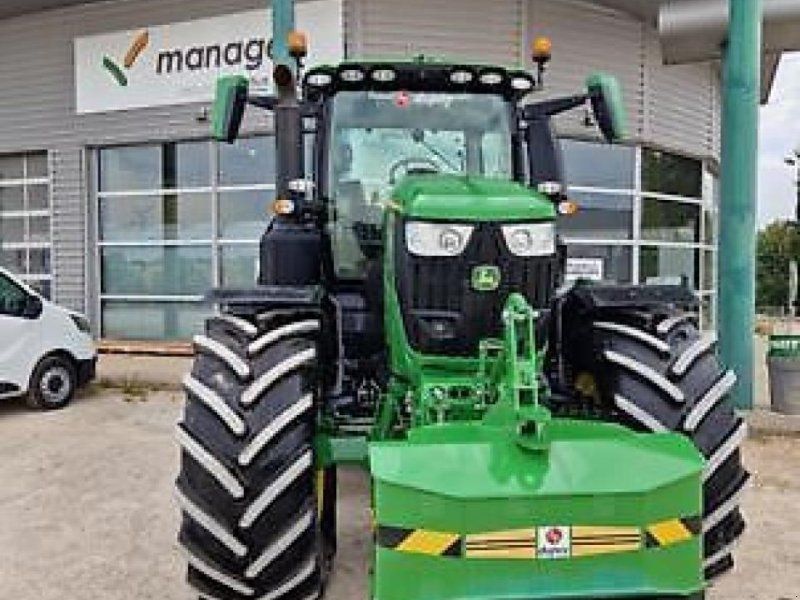 John Deere 6r250