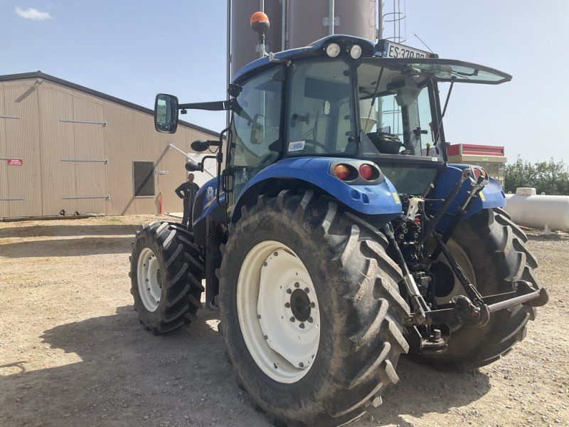 New Holland T 4-95