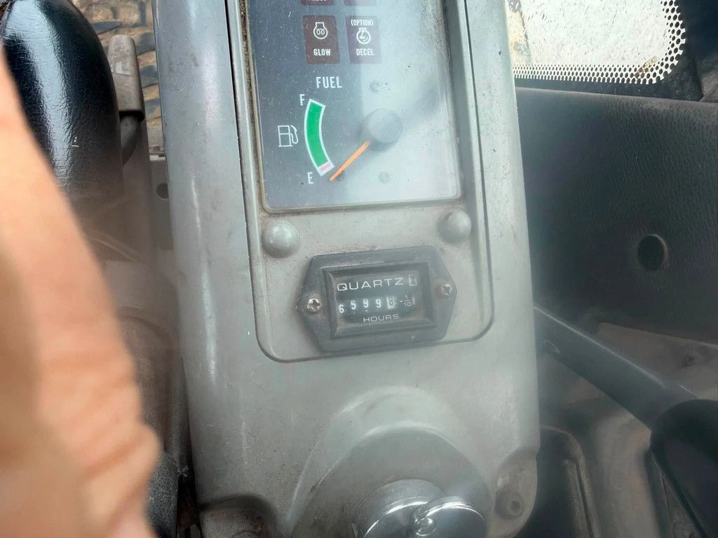 Ihi 65 Graafmachine VX-2