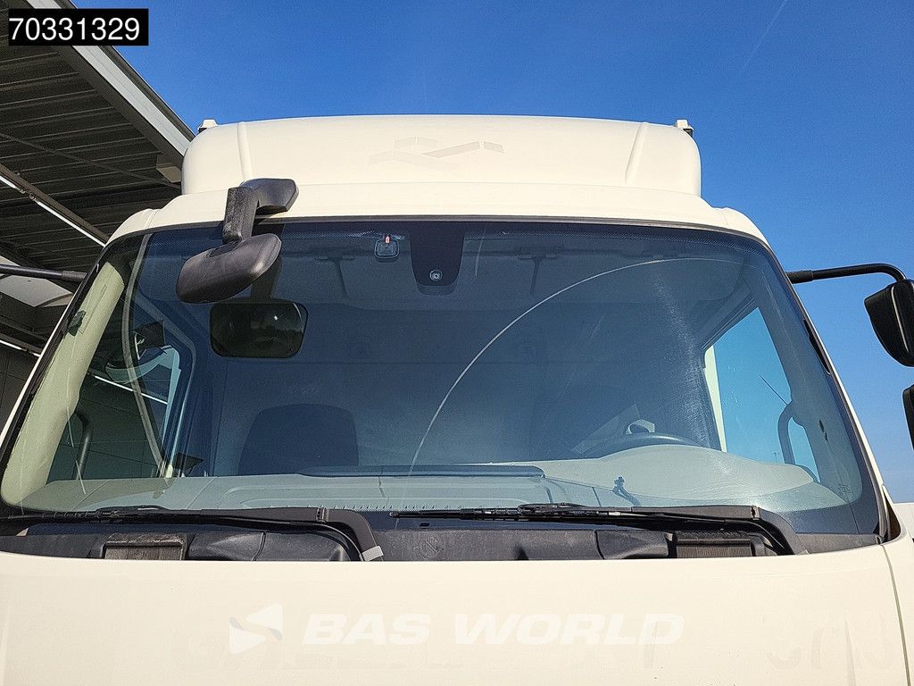 DAF LF 260 4X2 19 tonner 2000kg Ladebordwand Automatic ACC Euro 6