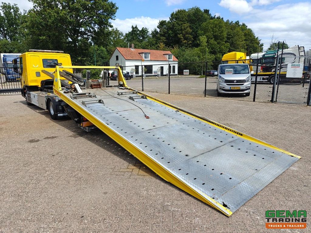Iveco EuroCargo 120-220L 4x2 Half Slaapcabine (3 Pers) Euro6C - Jige Simplex 5T + Dubbele Lier + Bril + Remote Control