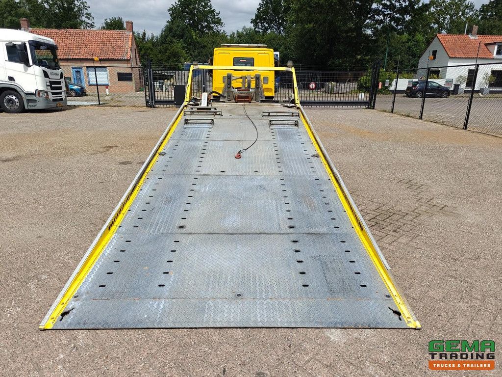 Iveco EuroCargo 120-220L 4x2 Half Slaapcabine (3 Pers) Euro6C - Jige Simplex 5T + Dubbele Lier + Bril + Remote Control