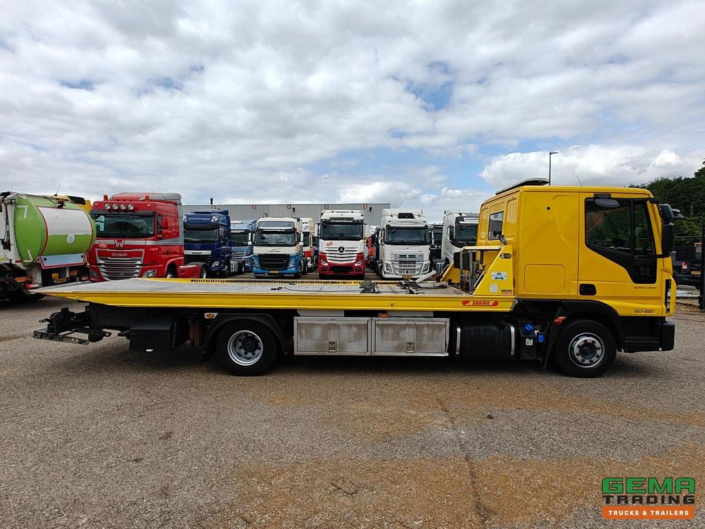 Iveco EuroCargo 120-220L 4x2 Half Slaapcabine (3 Pers) Euro6C - Jige Simplex 5T + Dubbele Lier + Bril + Remote Control