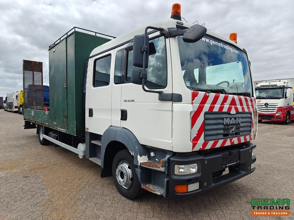 MAN TGL 12.210 4x2 Double Cab Euro4 - Doka - Open Load Bed + Hydraulic Ramp - Manual Transmission