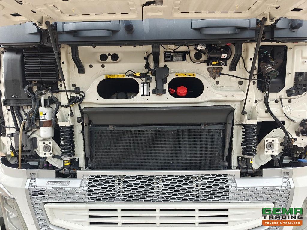 Volvo FH 420 4X2 GlobeTrotter Euro 6B - LowLiner - VEB+ - SmartTacho V2 - Full air - Stand air conditioning