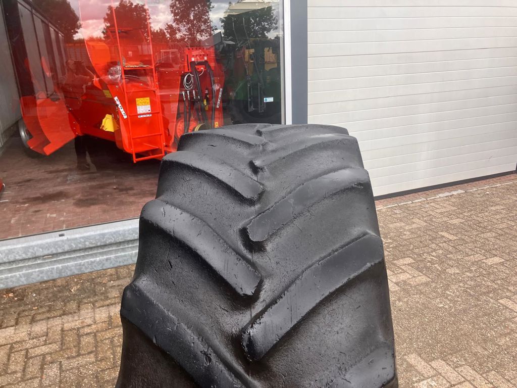 Goodyear 600/65R38 DT820
