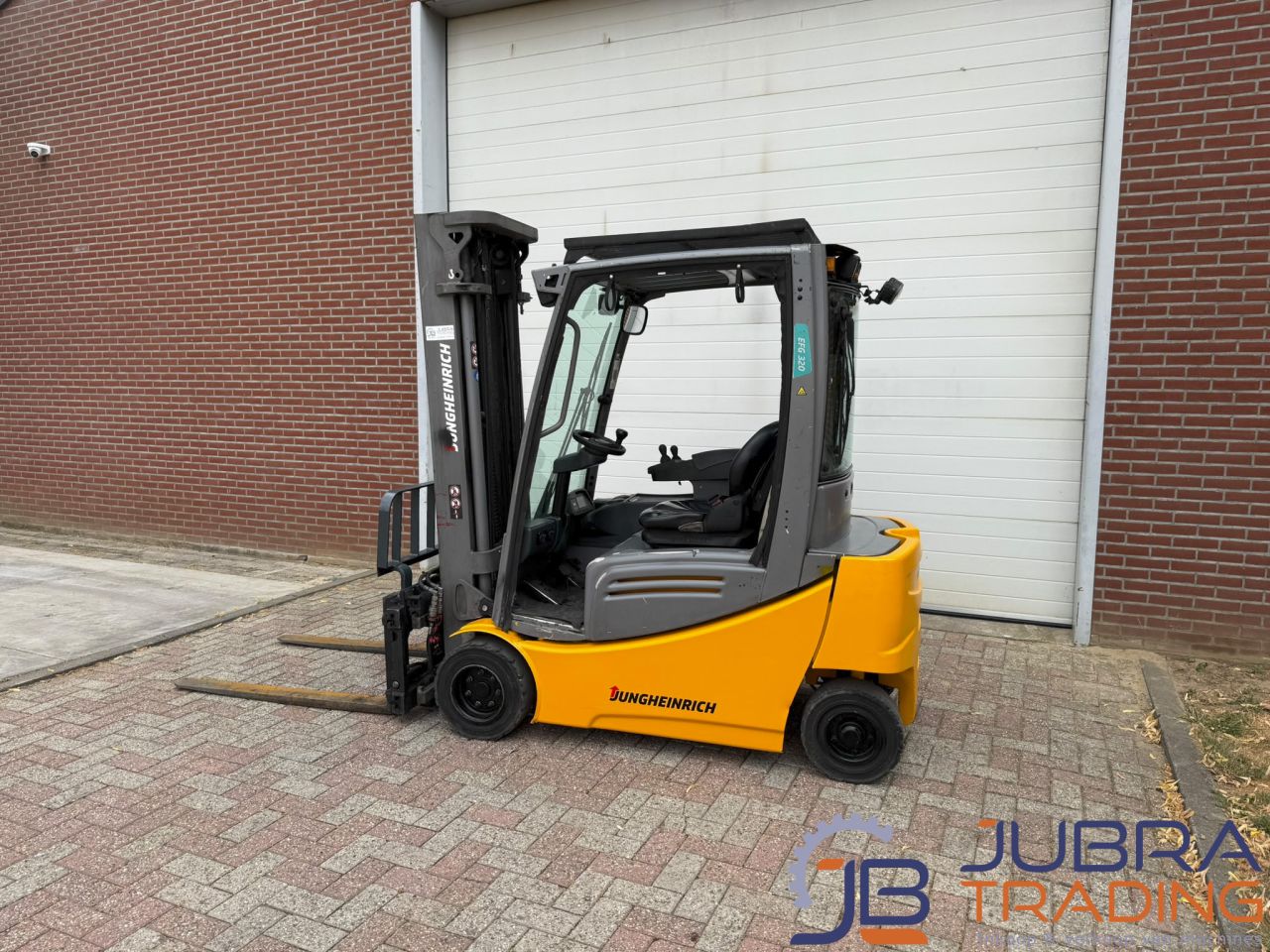 Jungheinrich EFG320 Elektrostapler | 2019 | 8.233 Bh | 2 t