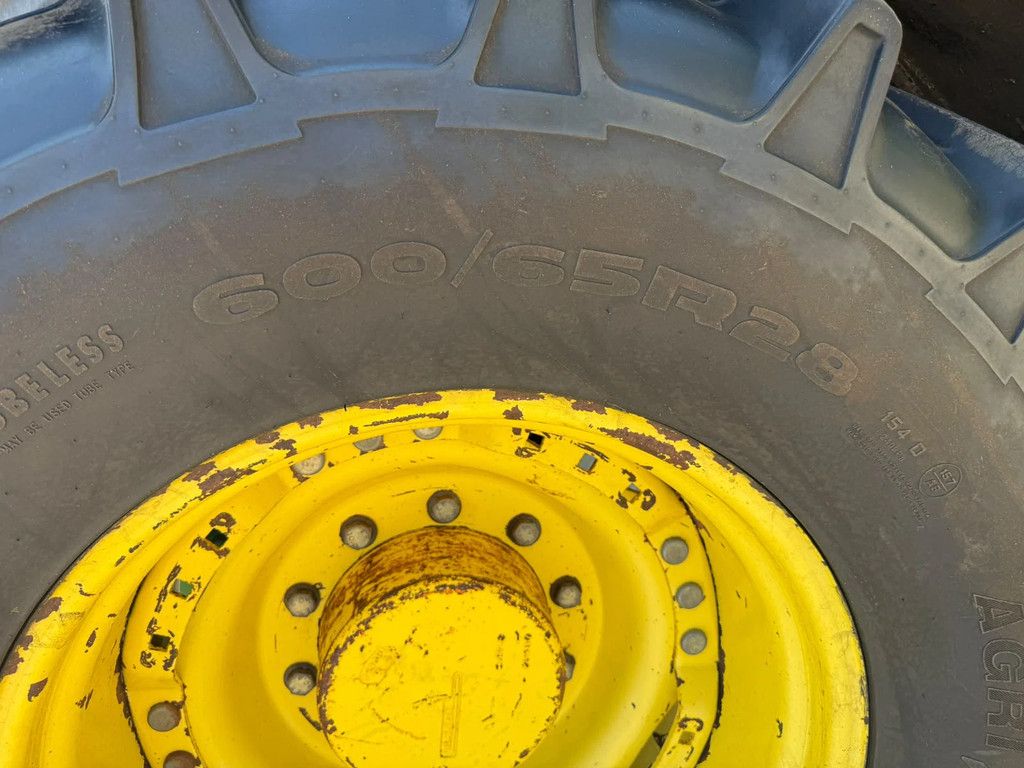John Deere 7810 7810