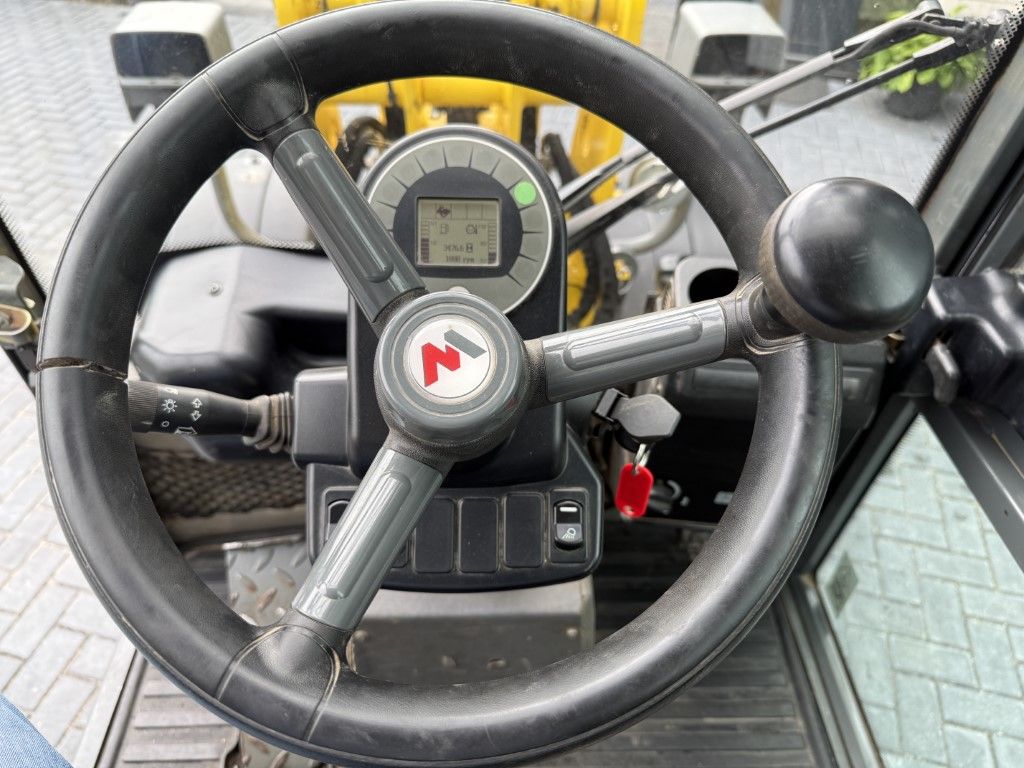 WACKER WL32 ( BJR 2016 )3400 UUR WEIDEMANN 1880