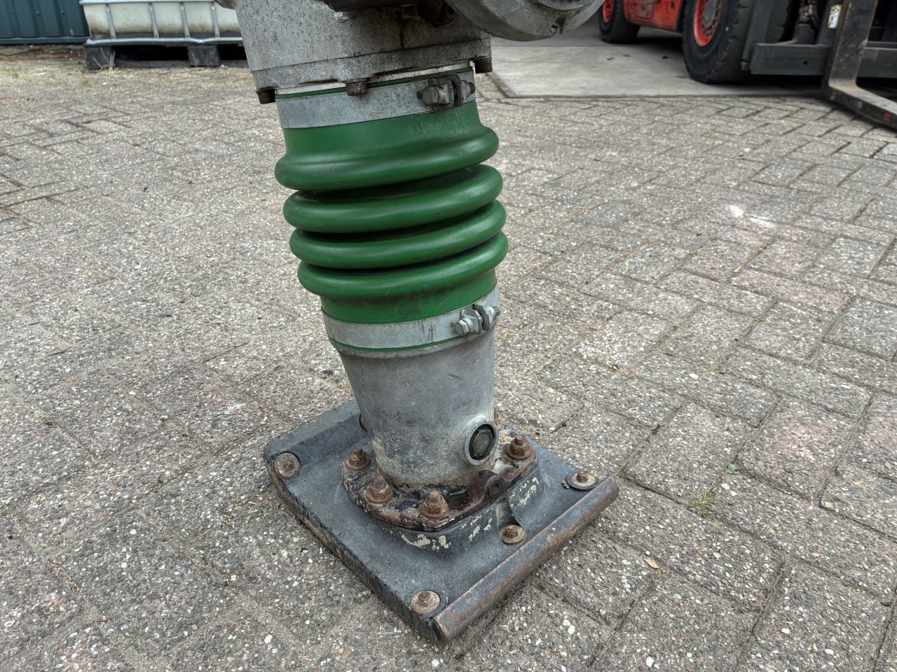 Wacker stamper WM80