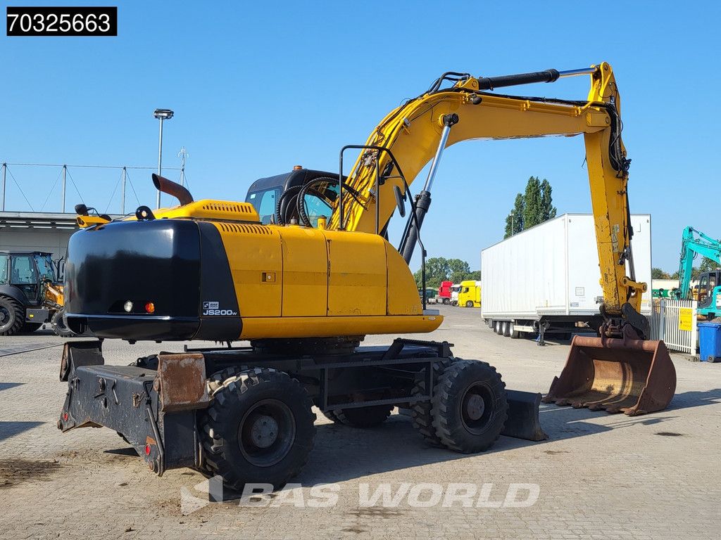 JCB JS200 W