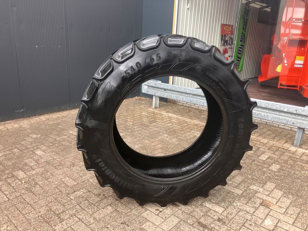 Continental 540/65R38 AC65