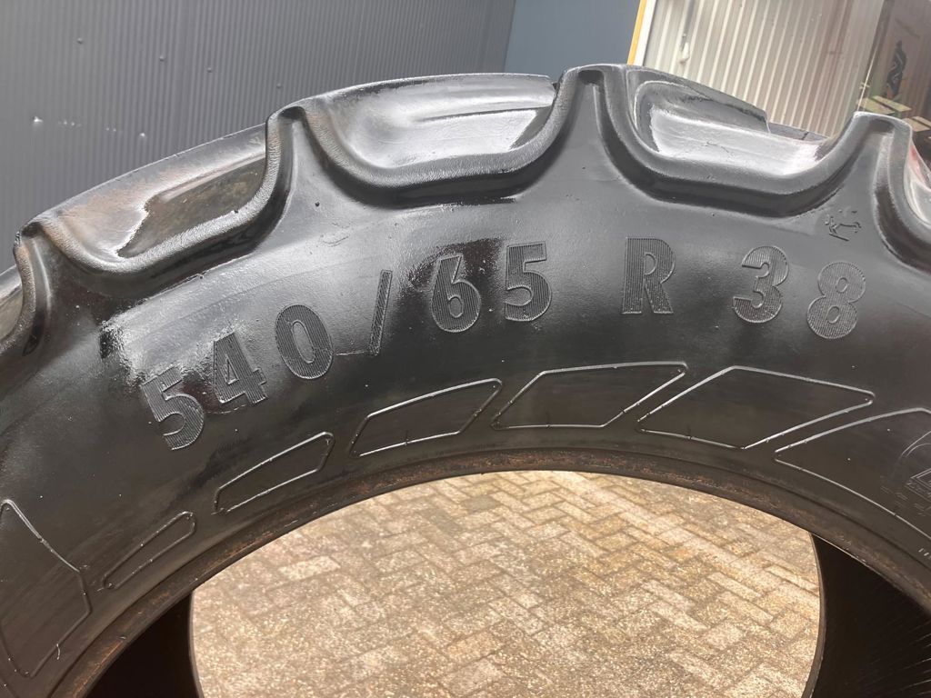 Continental 540/65R38 AC65