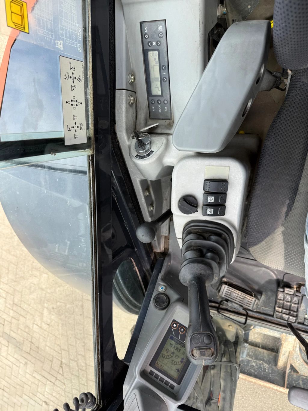 Hitachi ZX38 ZX38U