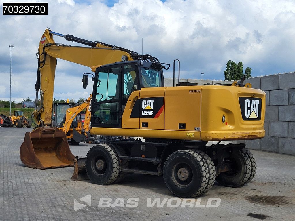 Caterpillar M320 F