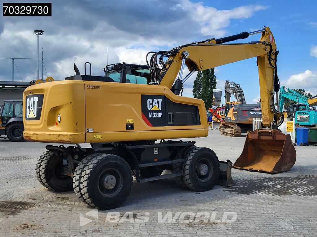 Caterpillar M320 F