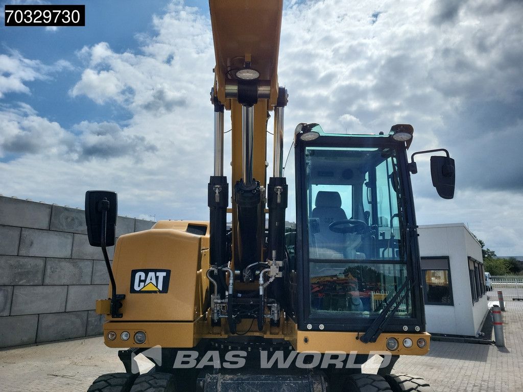 Caterpillar M320 F