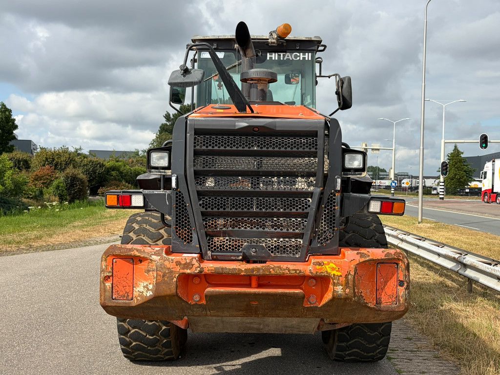 Hitachi ZW180-5B