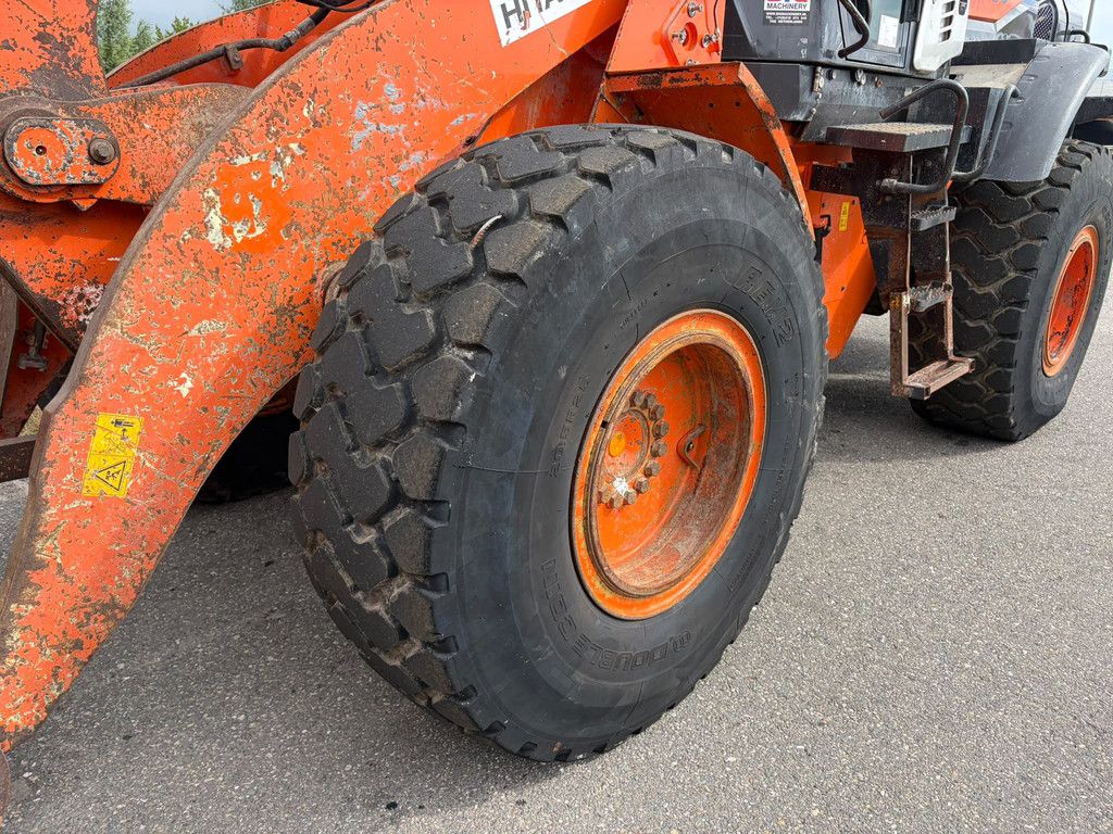 Hitachi ZW180-5B