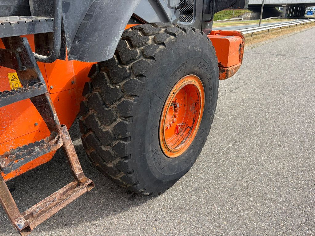 Hitachi ZW180-5B