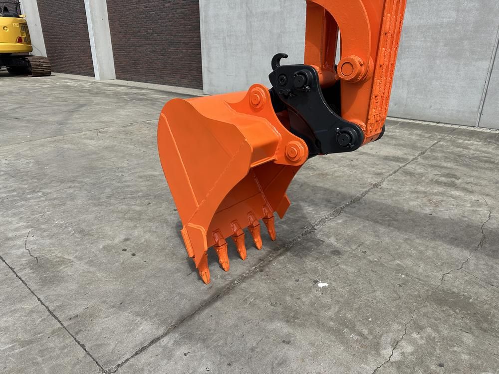 2018 Doosan DX55-9C Mid-Size Excavator
