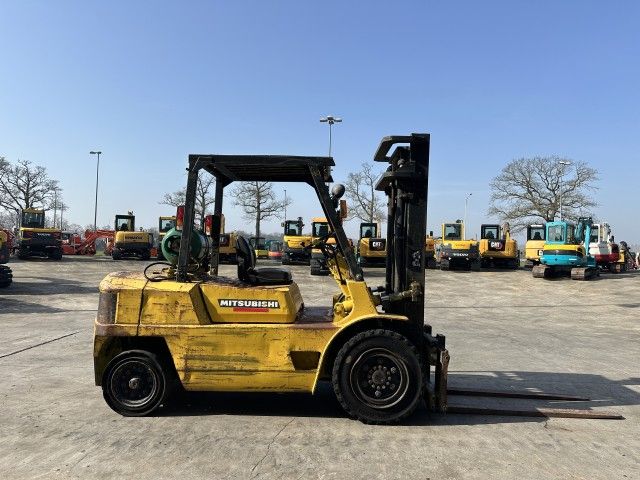 1989 Mitsubishi FG40 Forklift