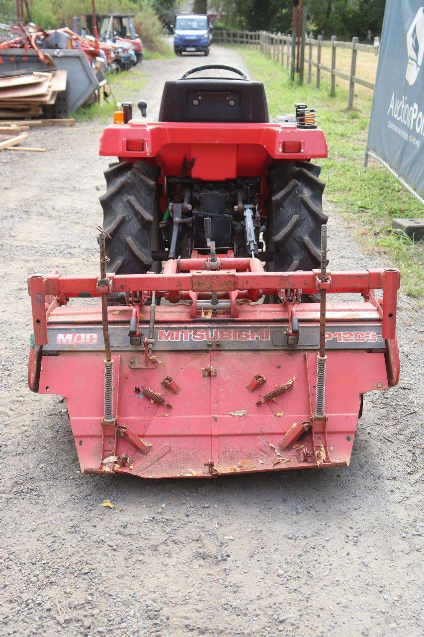 Minitractor Mitsubishi MT16 Diesel 15.8pk met grondfrees