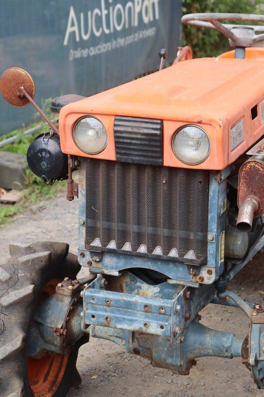 Minitractor Kubota B7000 Diesel 13pk met grondfrees