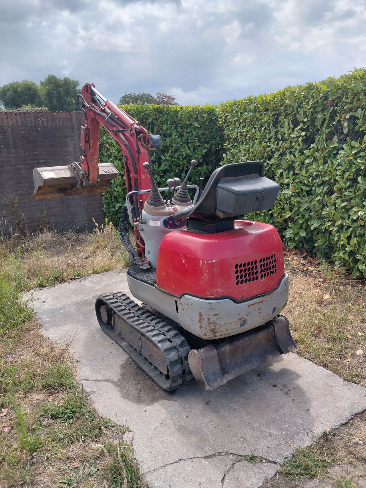 Minigraver Hitachi EX / Minikraan / Graafmachine