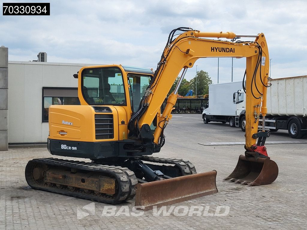 Hyundai R80 CR-9A