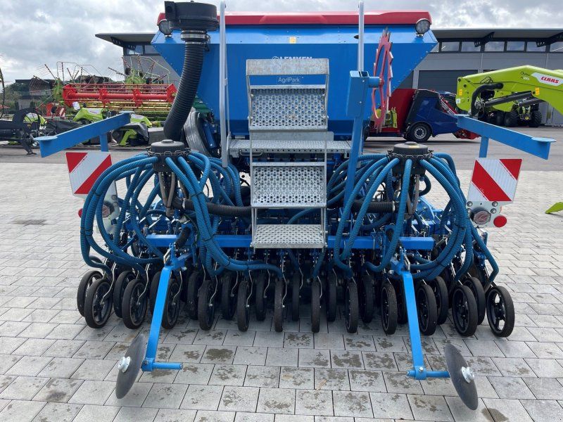 Lemken Zirkon 12/300 u. Solitär 9+/300
