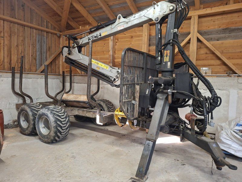 Kesla Wagen  10H mit Kran 305T