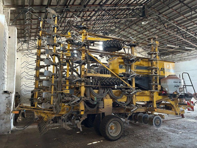Claydon Drille Hybrid T8 8m