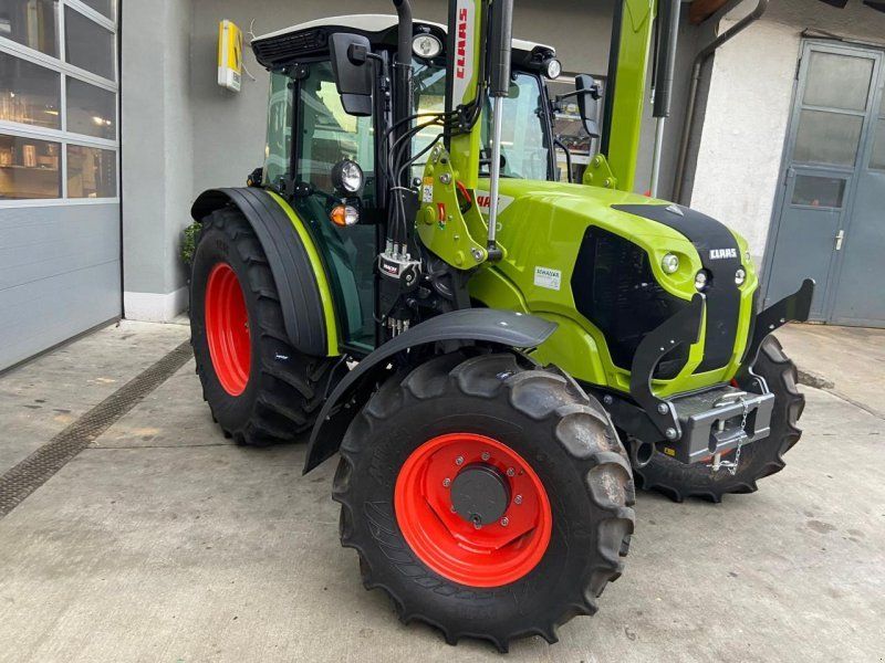 Claas Elios 2.75 (210) mit Frontlader FL40e, Aktionsmodell, mit Beifah