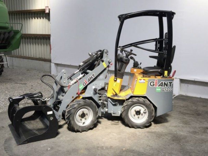 Giant G1200
