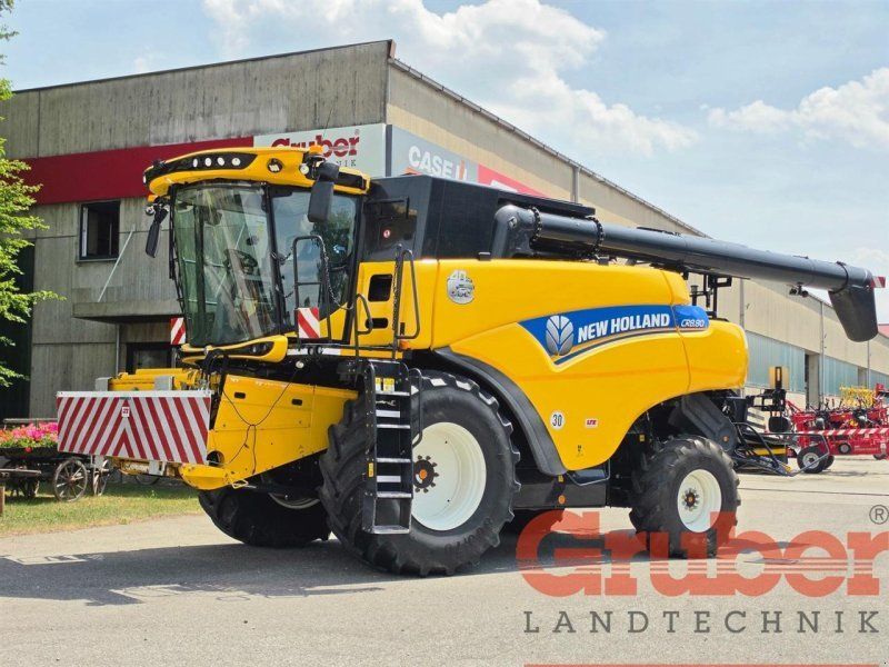 New Holland CR 8.80
