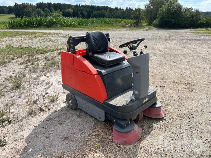 Hako Sweepmaster B980 RH