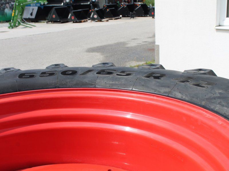 Trelleborg 650/65 R42