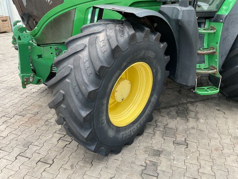 John Deere 6190R