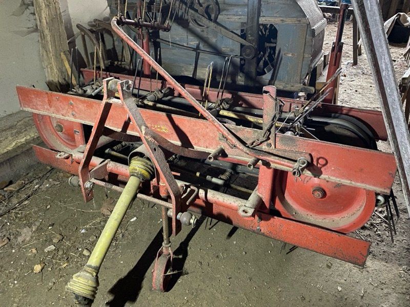 Dücker H6 Heuknecht