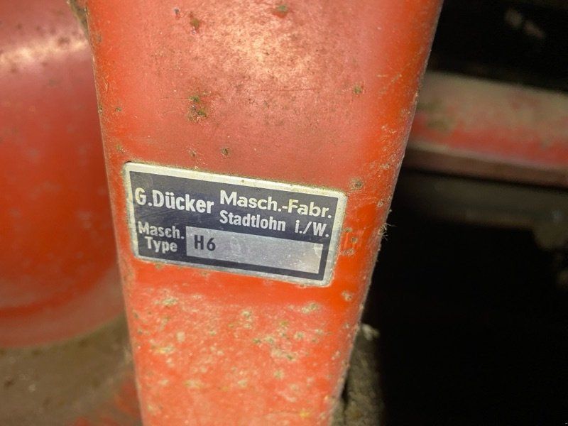 Dücker H6 Heuknecht
